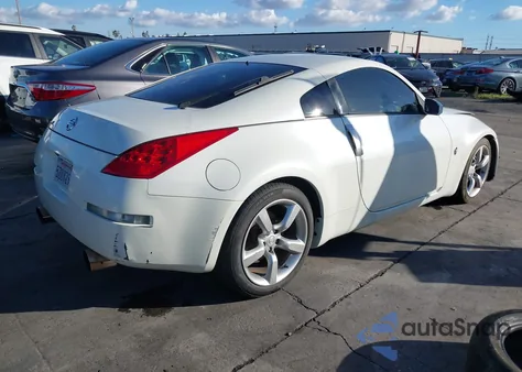 2006 Nissan 350Z из США, поврежденный, VIN JN1AZ34D76M312023